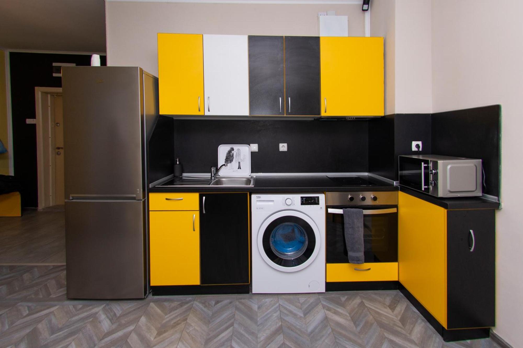 The Yellow Appartment София Экстерьер фото